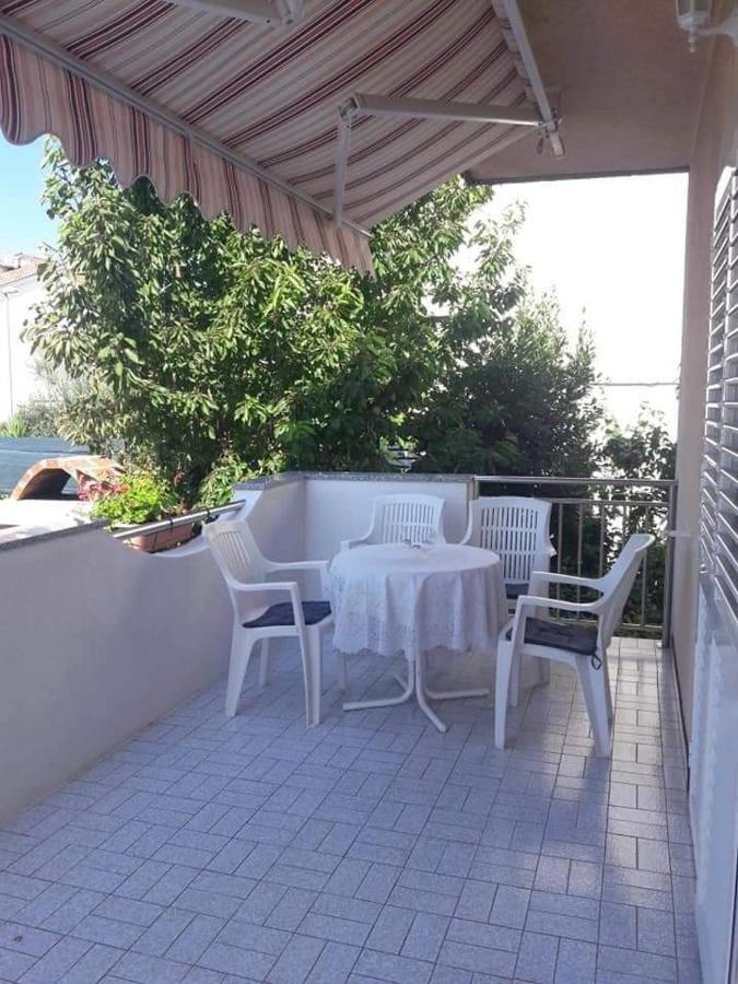 Appartement Lana à Biograd Na Moru Chambre photo